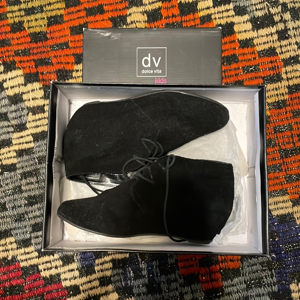 Dolce Vita kids suede black booties